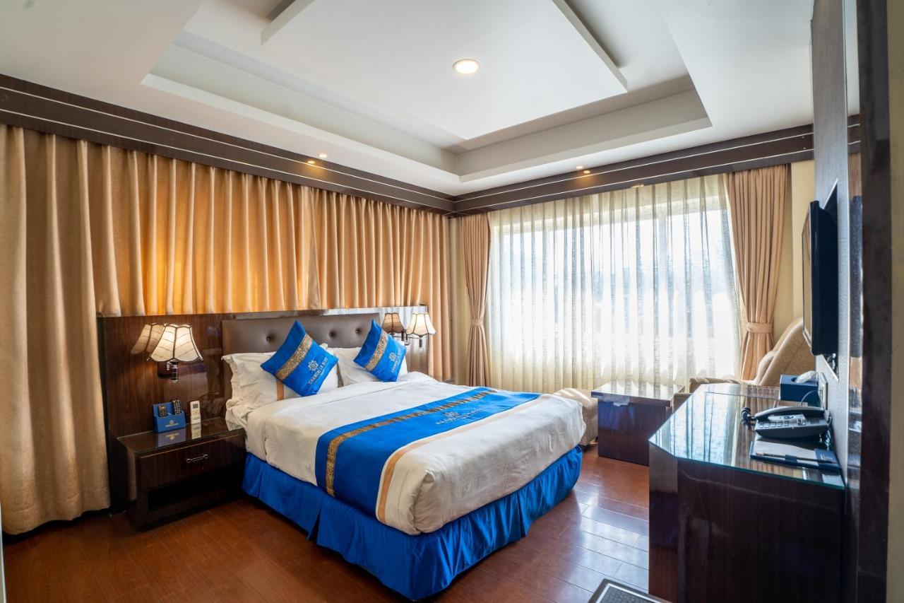 Shangrila Blu Hotel Lalitpur Exterior foto