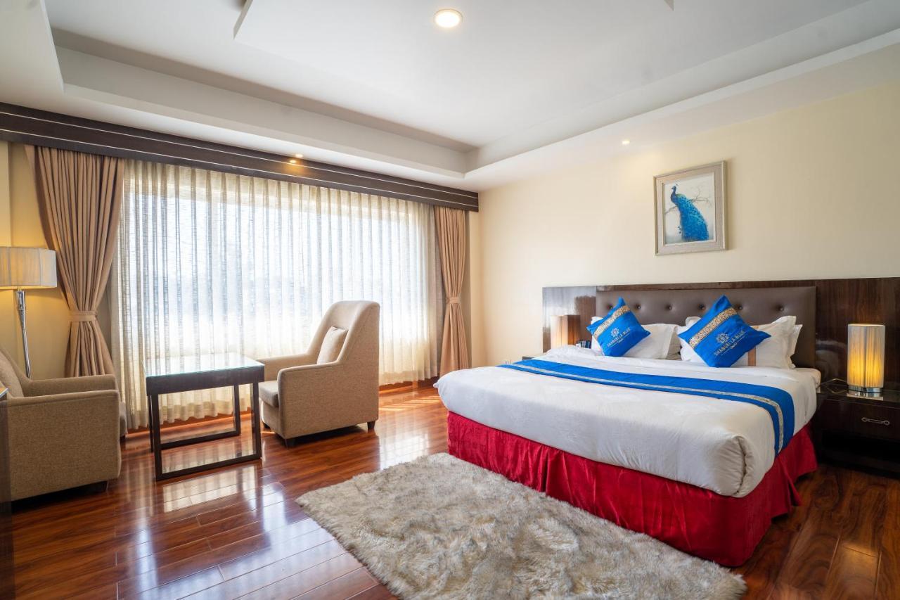 Shangrila Blu Hotel Lalitpur Exterior foto